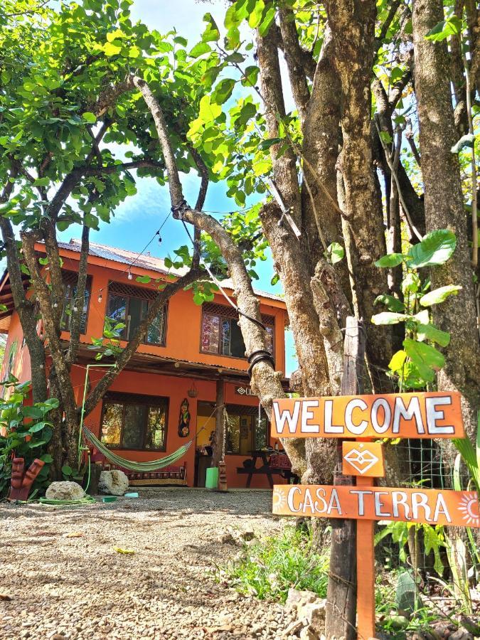 Casa Terra Hostel Samara Bagian luar foto